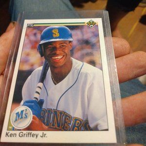 Ken Griffey Jr baseball card ultra rare